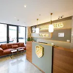 Bellezza Hotel *