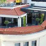 Bellezza Hotel *